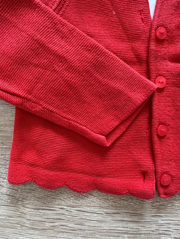 Gilet rouge Jacadi 12 mois TBE - photo numéro 4