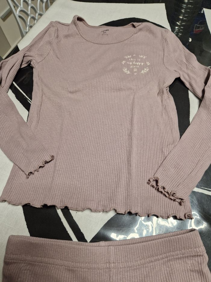 Pyjama 8 ans kiabi lilas - photo numéro 2