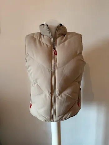 Veste sans manche beige en très bon état taille S miss u