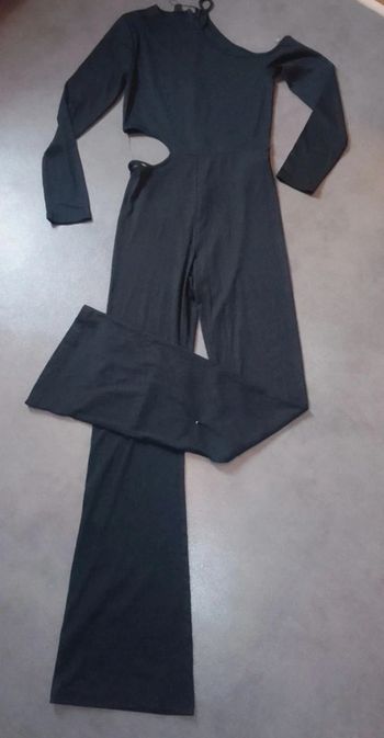 Combinaison noir neuf 40