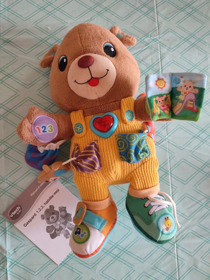 Peluche VTech Gaspard 1,2,3 habille-moi