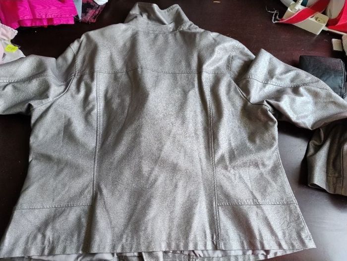 Blouson gris argent