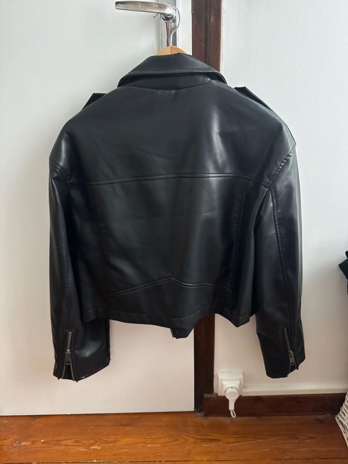 Veste Cuir Stradivarius - photo numéro 3