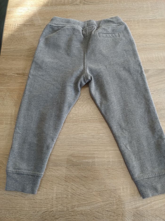 Jogging 3 ans - photo numéro 4