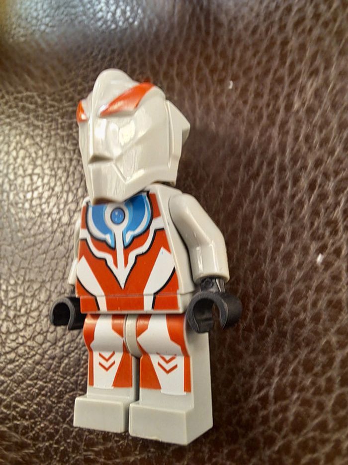Figurine Lego compatible Ultraman - photo numéro 2