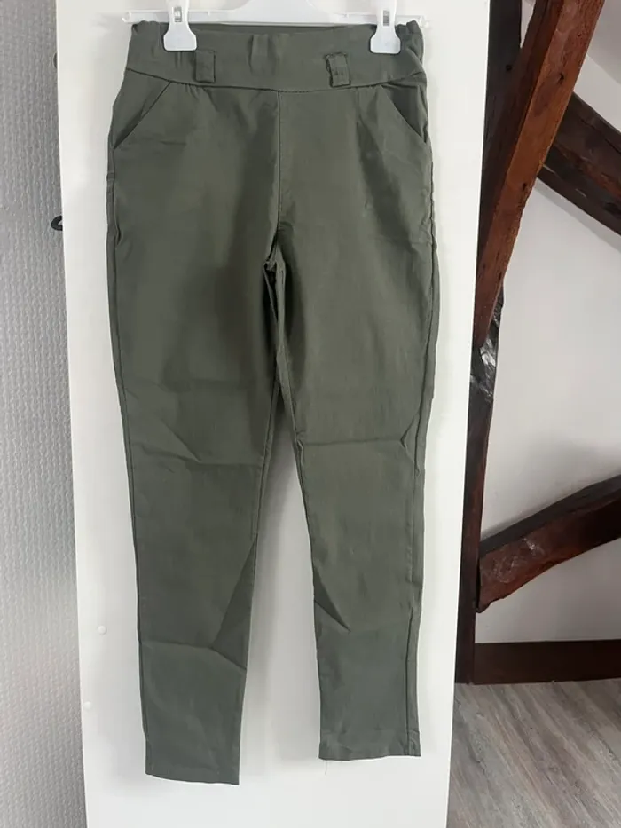Pantalon ajusté