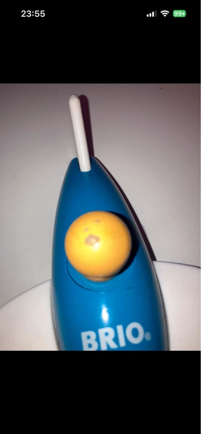 Avion en bois et plastique - photo numéro 2