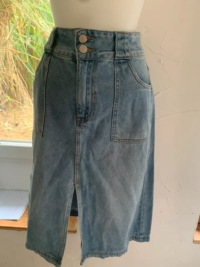 Jupe en jeanTissaia longue taille 42 100%coton - photo numéro 2