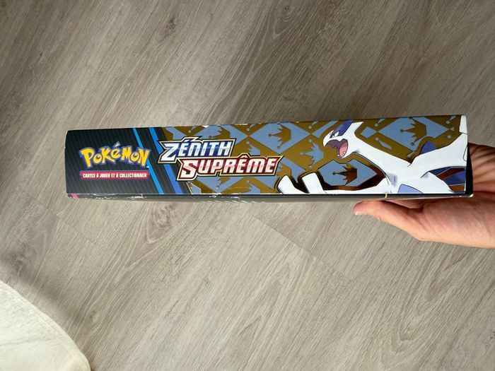 Coffret Pokémon Zarbi-V et Lugia-V Zénith Suprême - photo numéro 3