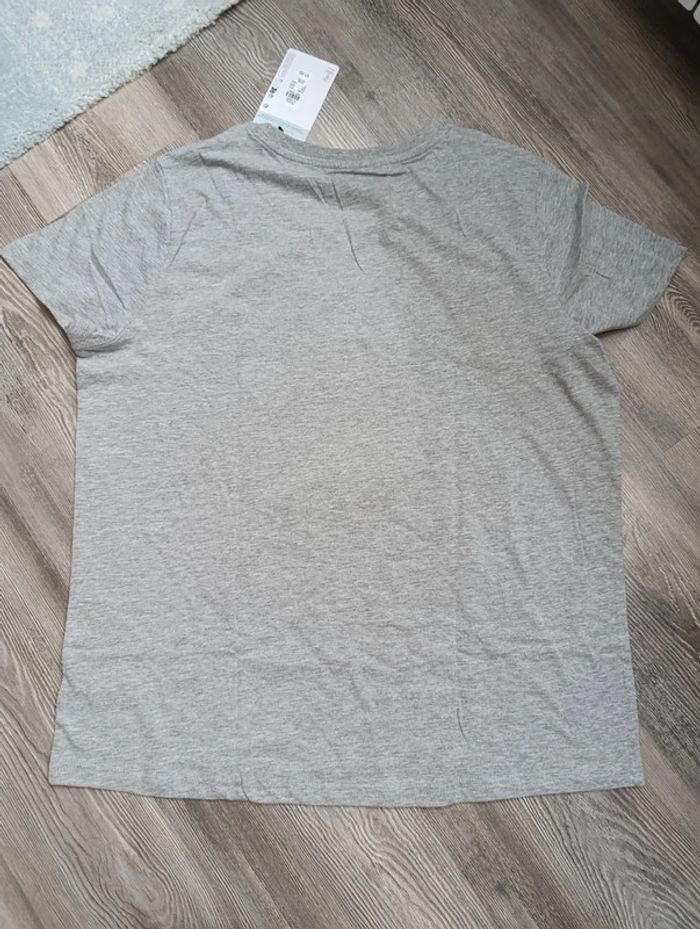 T-shirt neuf disney mickey taille L 42 44 - photo numéro 4