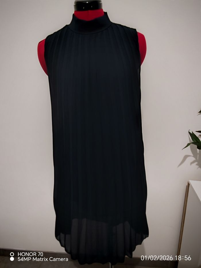 Robe plissée en soie - photo numéro 2