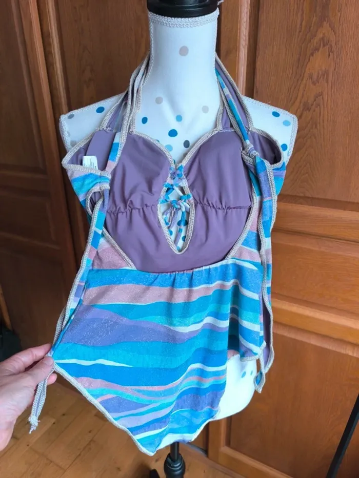 Superbe maillot de bain une pièce - photo numéro 4
