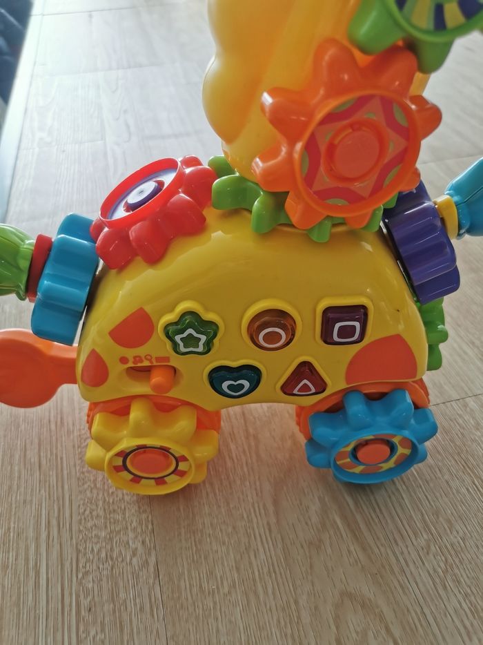 Girafe à engrenage - photo numéro 2