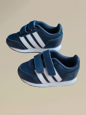 Baskets Adidas Pointure 20