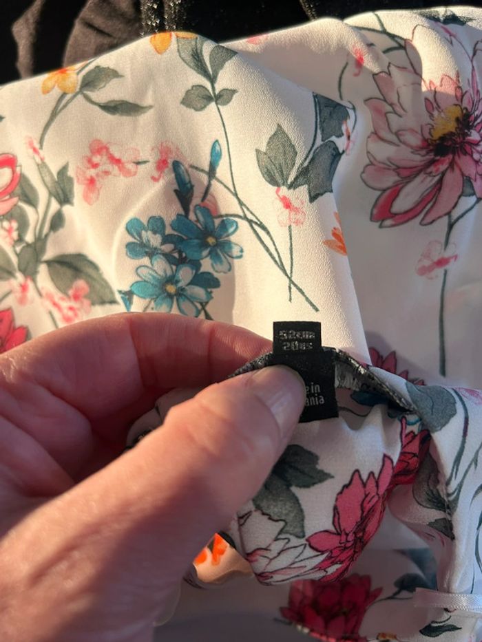 Blouse fleurie - photo numéro 5