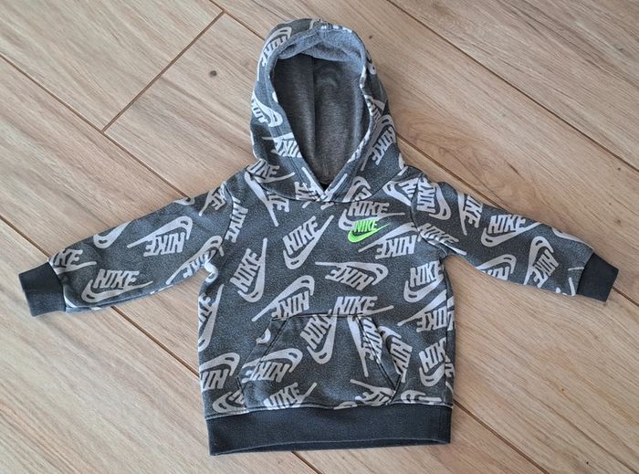 Ensemble Nike 12 mois - photo numéro 2