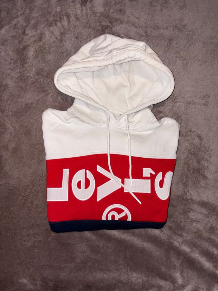Sweat à capuche Levi’s taille M en très bon état - photo numéro 8