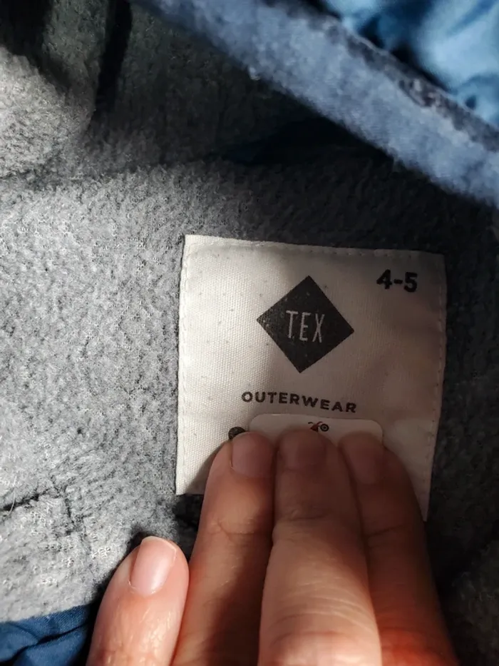 Doudoune 4-5 ans - photo numéro 3