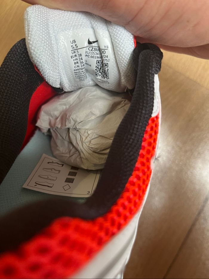 Nike Zoom Vomero 5 Bright Crimson - photo numéro 5
