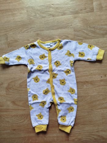 Combinaison taille 1 mois