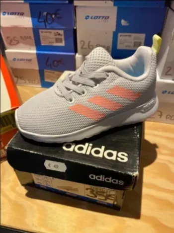 baskets-adidas-25.5