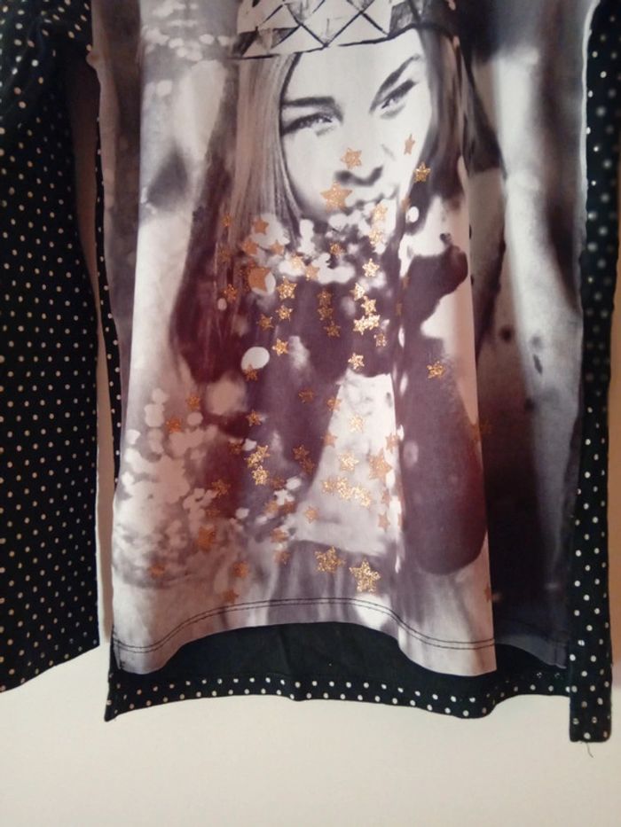 Jolie blouse longues manches noir. 9 ans - photo numéro 6