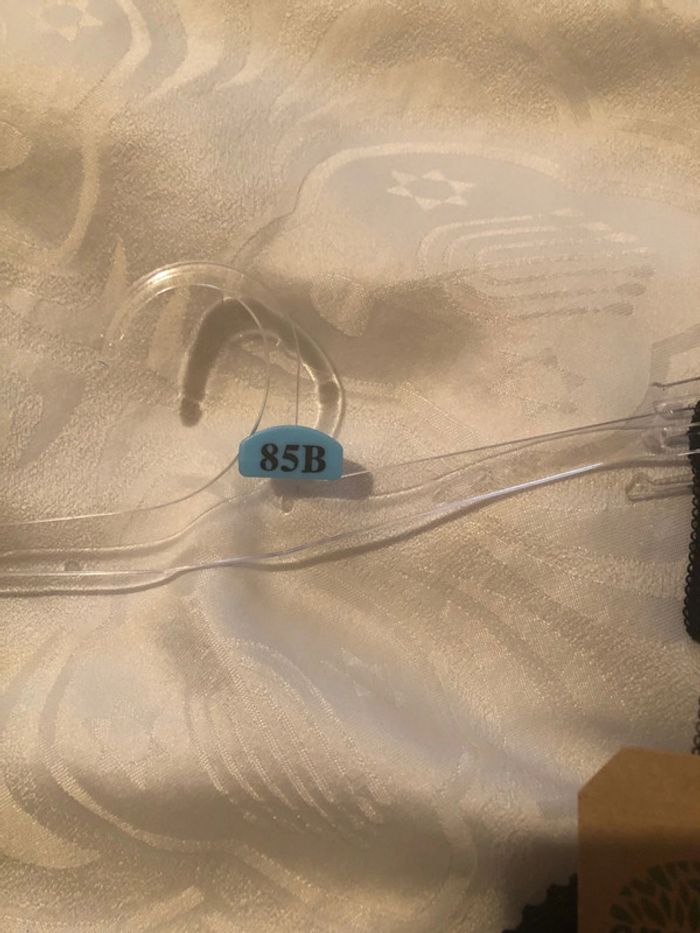 Soutien gorge neuf noir 95B - photo numéro 3