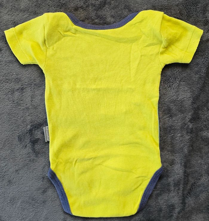 Body manches courtes 3 mois - photo numéro 2