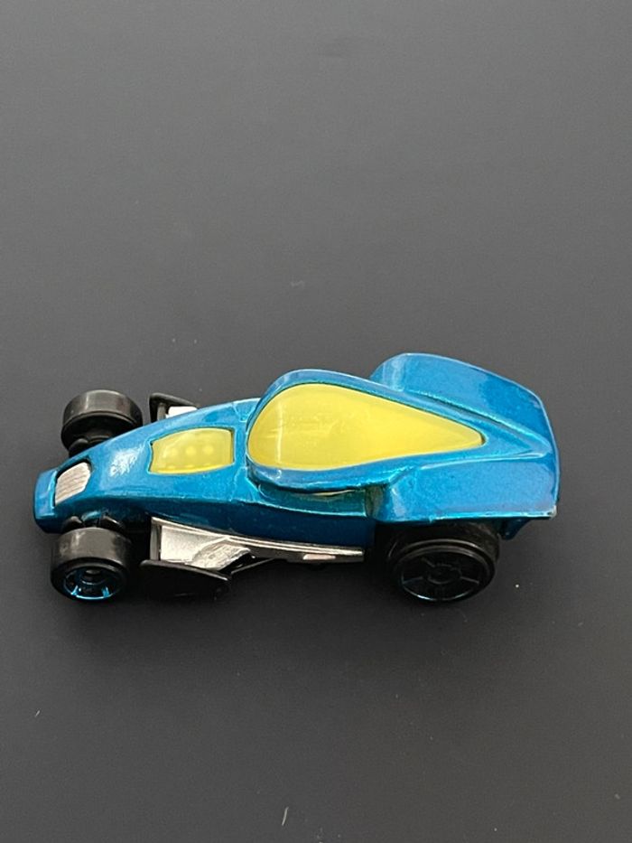 Miniature Hot Wheels 2006 - photo numéro 2