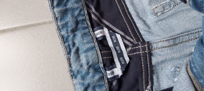 Jeans straight troué 34 - photo numéro 5