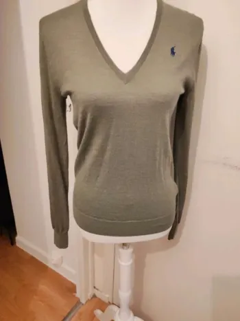 Pull femme col v Ralph Lauren taille XS merino Wool