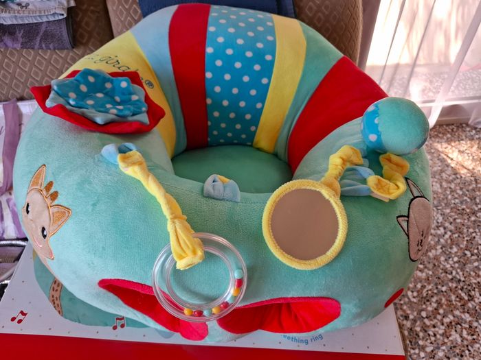 Baby seat et play Sophie la girafe
