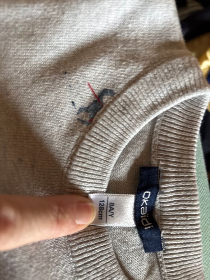 Vends pull okaidi 8 ans très bon état - photo numéro 3