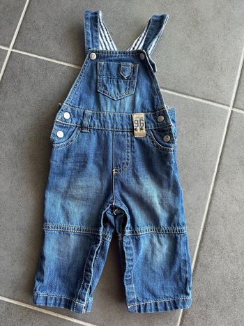 Salopette en jean Taille 6 mois