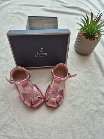 magnifiques chaussures d'été rose Jacadi