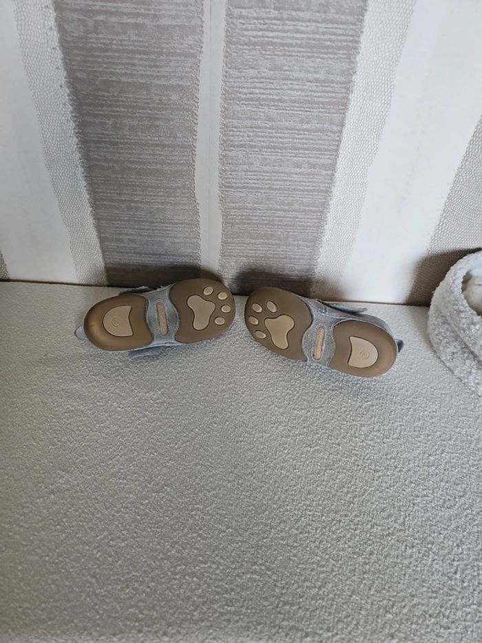 Chaussons vertbaudet 25 - photo numéro 4