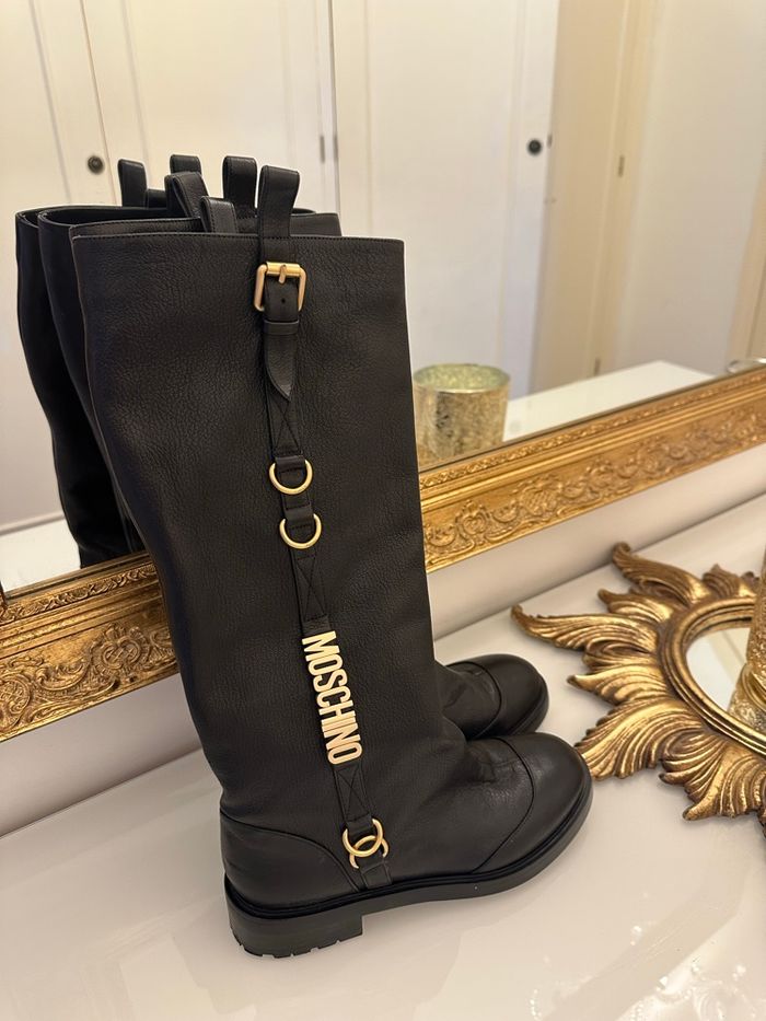 Bottes cavalières Moschino neuves - photo numéro 5
