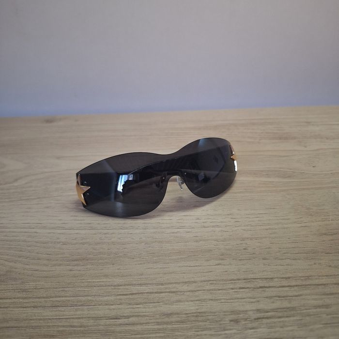 Lunettes de Soleil Etoile Doré- Y2K Vintage 90s-2000s - Unisexe Sunglasses - Verres Teintés - photo numéro 2