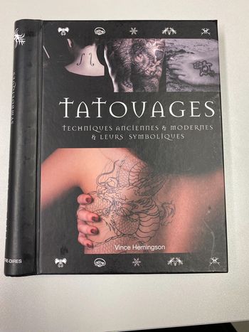 Livre sur les tatouages