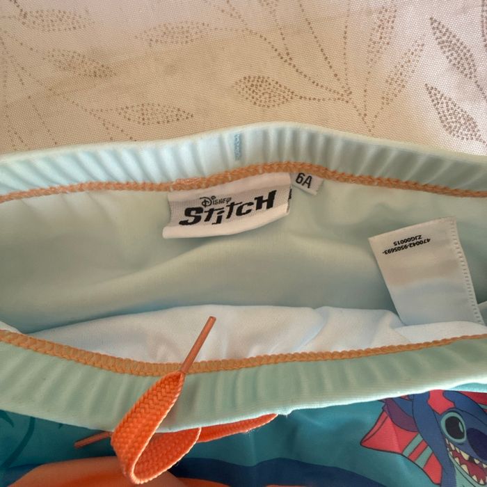 Maillot de bain Disney Stitch - photo numéro 3