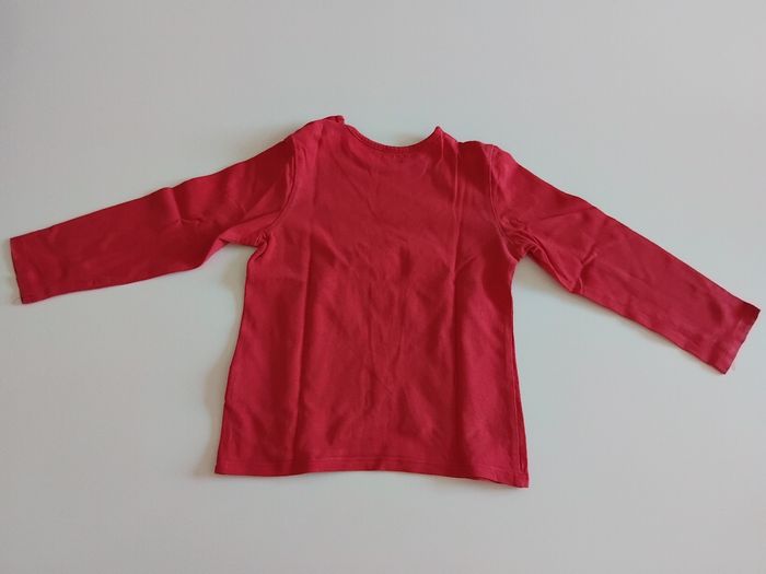 Très joli tee shirt manches longues rouge fille 3 ans - photo numéro 2