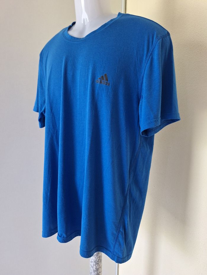 T-shirt taille XL marque Adidas couleur bleu - photo numéro 2
