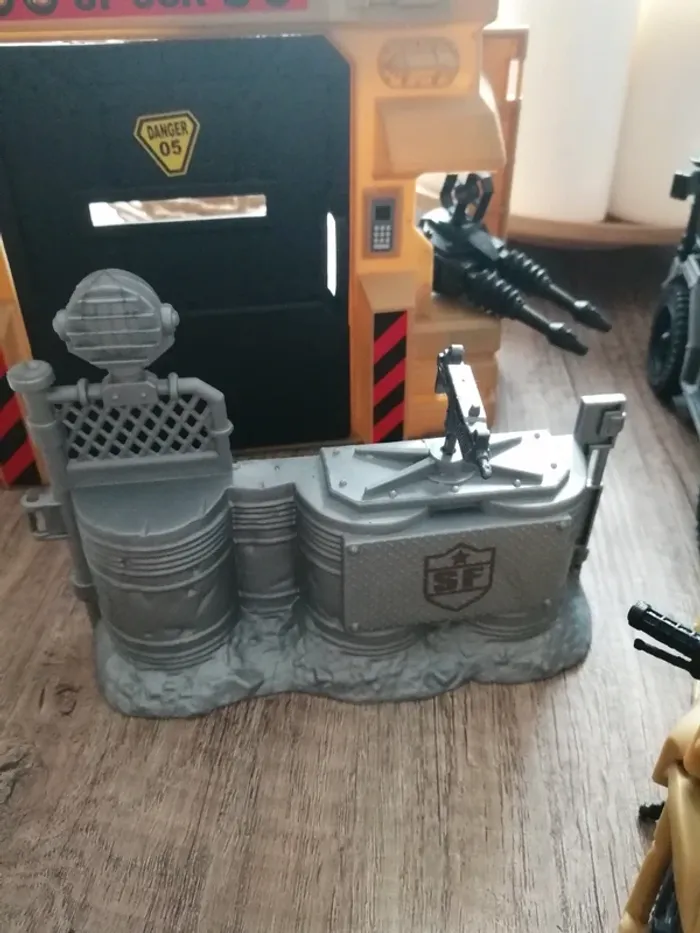 Lot de jouets militaire - photo numéro 8
