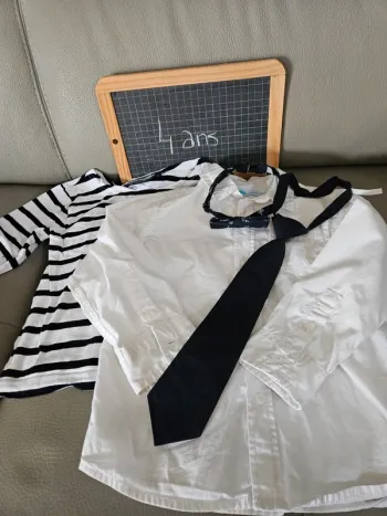 Chemise cérémonie et t-shirt
