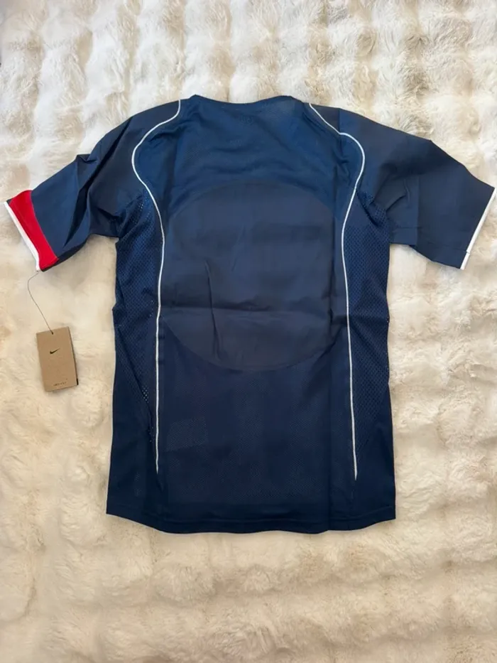 Maillot Nike du Paris Saint-Garmain 2004 - photo numéro 3
