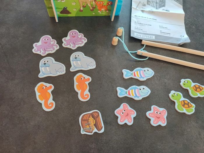 Jeu de société premier âge pêche à la ligne - photo numéro 3