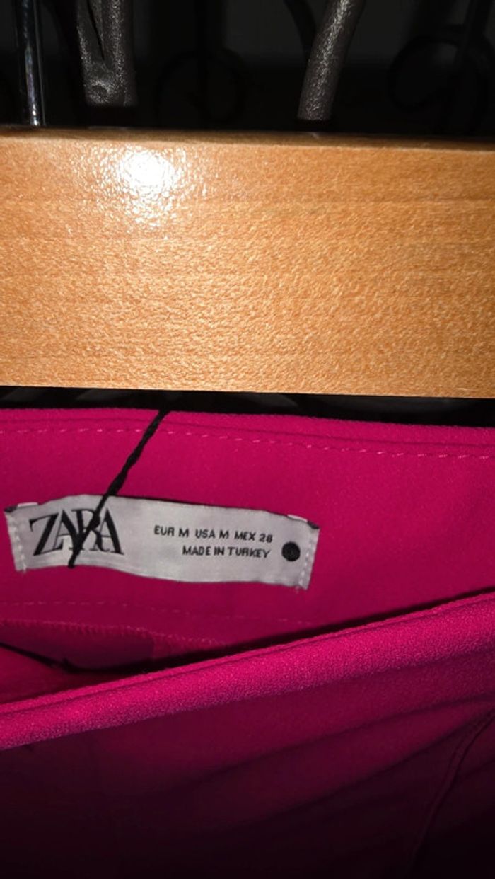 Pantalon large Zara rose fuschia - photo numéro 3