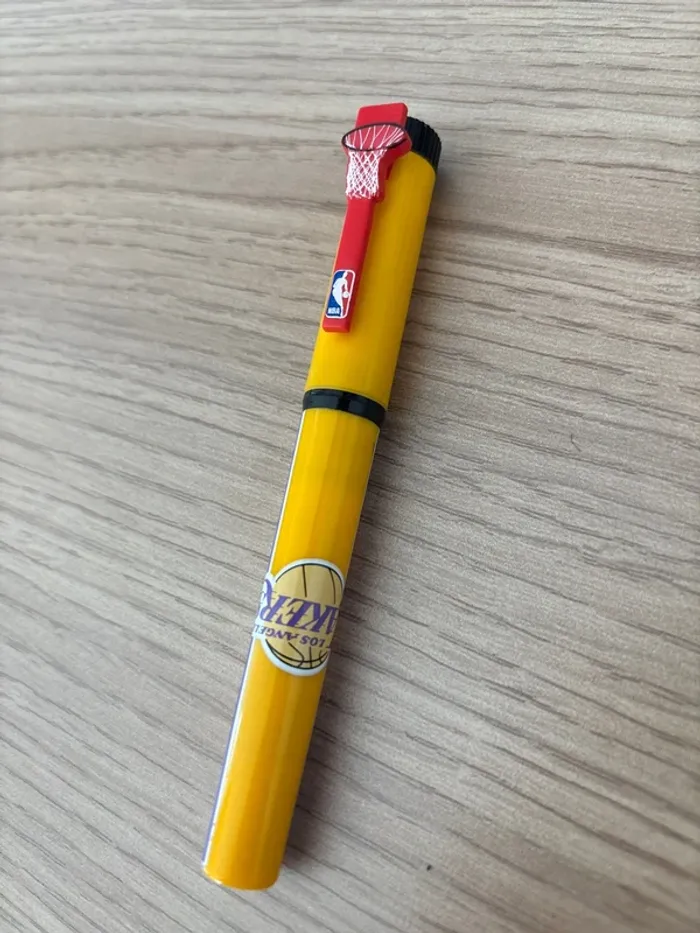 Stylo plume NBA Lakers - photo numéro 2