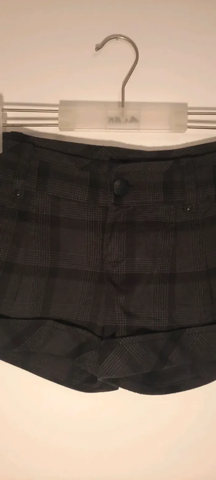Short - photo numéro 2
