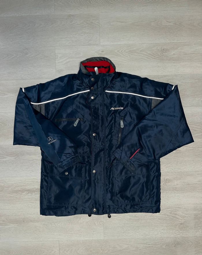 Veste Mercedes Benz - photo numéro 2